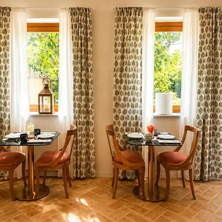 Il Boscheto Boutique Nel Monferrato 3*